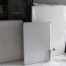 Harga papan Tulis Whiteboard Magnetik Hanako 90x120 gantung