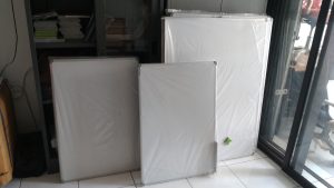 Harga papan Tulis Whiteboard Magnetik Hanako 90x120 gantung