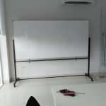 Papan Tulis Whiteboard Standing 90x180 Magnetic BSI